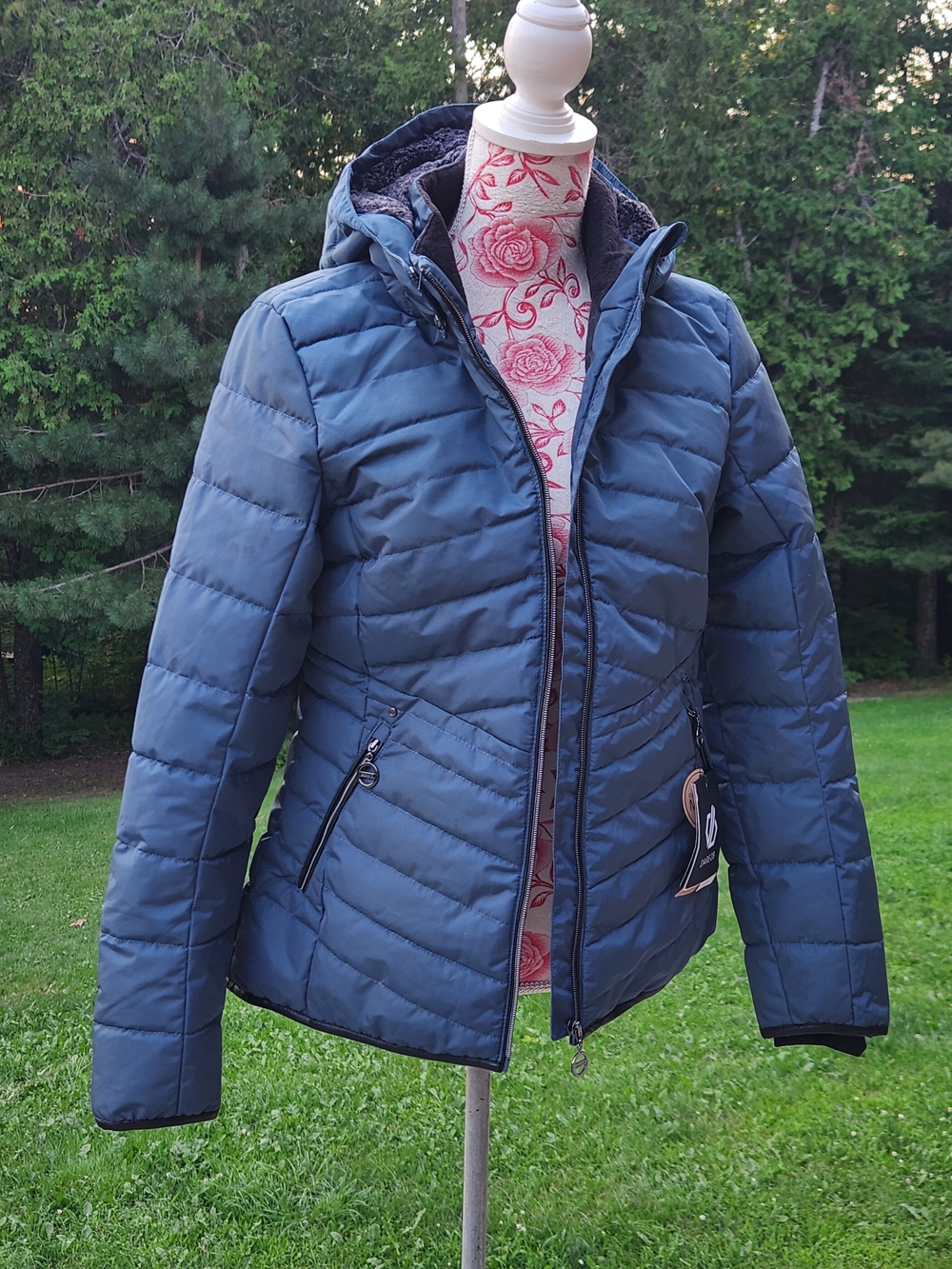 Dare2b Quilted Hooded Puffer Jacket in Slate Blue S